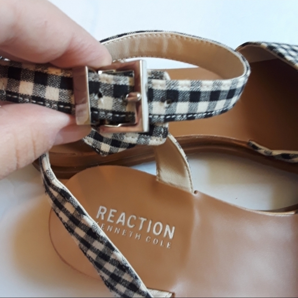 Reaction Kenneth Cole Jolly sandals sz 8.5 - Picture 6 of 9